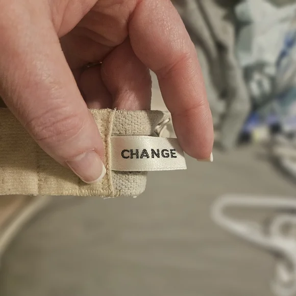 Change Push-up Bra - Picture 2 of 3